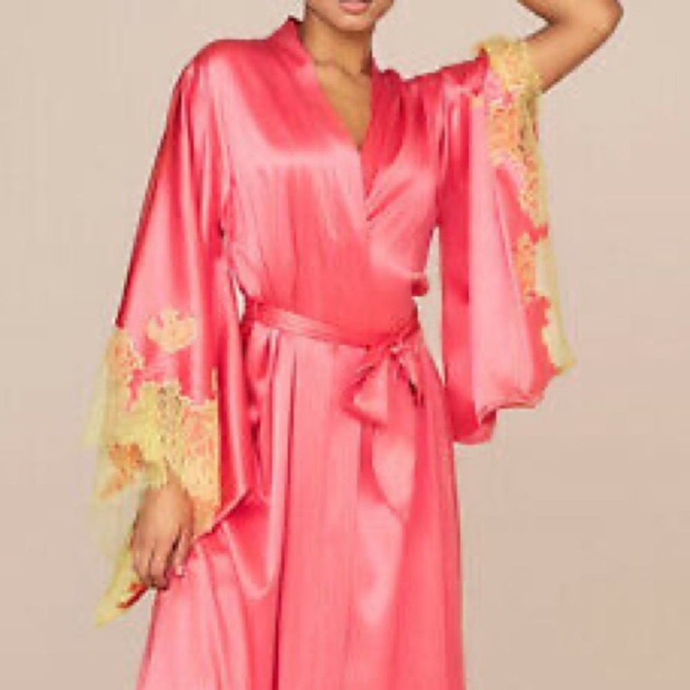 Agent Provocateur Christi Long Kimono